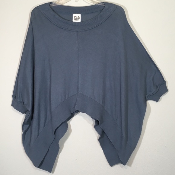 Planet Clothing Tops - PLANET Oversized Top Uneven Knit Modern Urban Blue